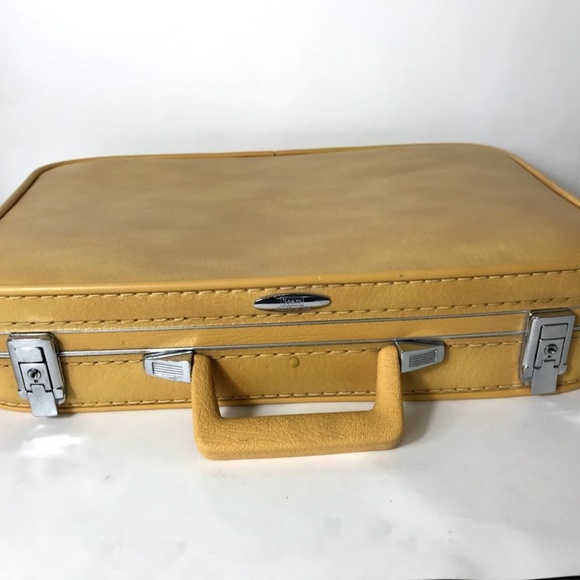 sears featherlite luggage